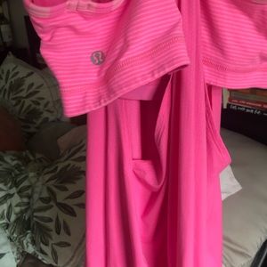 Pink lulu tank size 6!